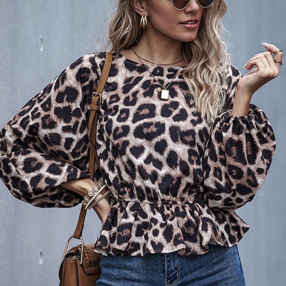 Leopard print wide long sleeve ruffle top
